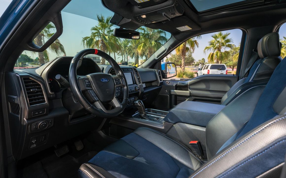 FORD RAPTOR F150 - image 18