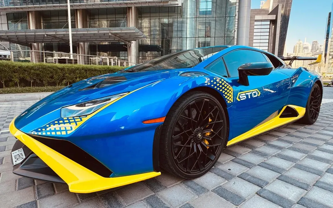 LAMBORGHINI HURACAN STO - image 3