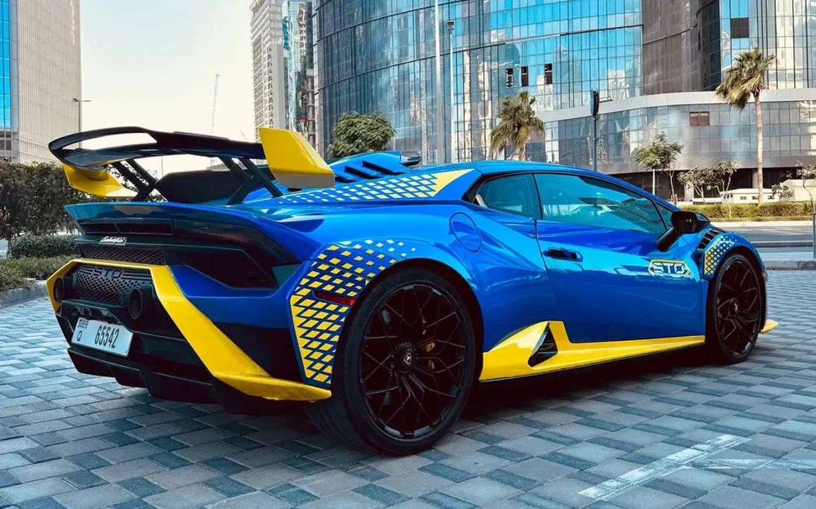 LAMBORGHINI HURACAN STO - image 6