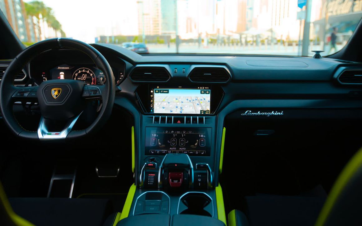 LAMBORGHINI URUS MY20 - image 5