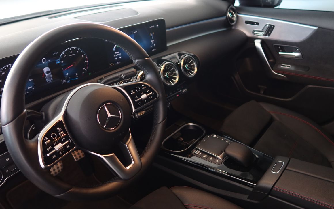 Mercedes-Benz A250 AMG - image 9
