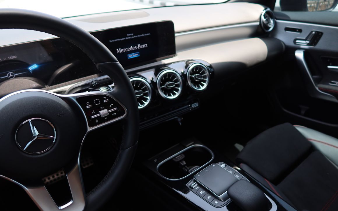 Mercedes-Benz A250 AMG - image 8