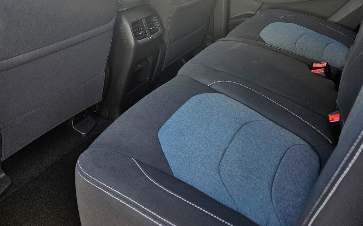 Chevrolet Captiva - image 16