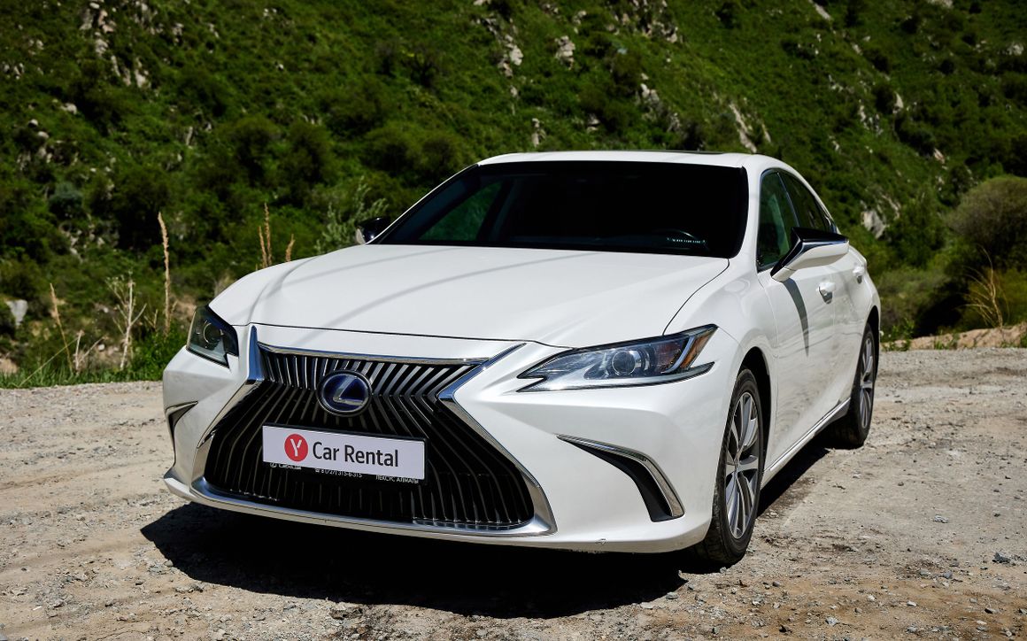 LEXUS ES - image 1