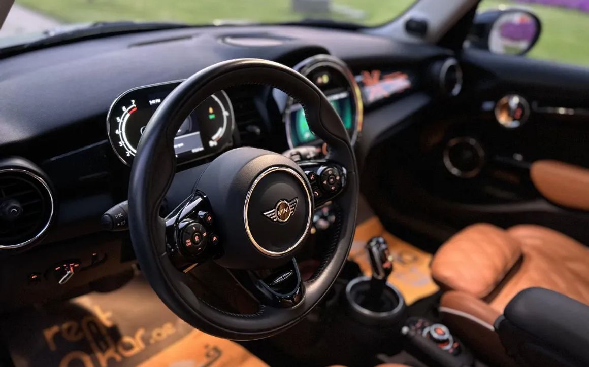 mini COOPER F 45 - image 8