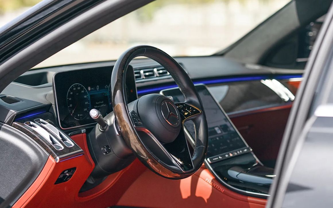 MERCEDES S500 - image 8