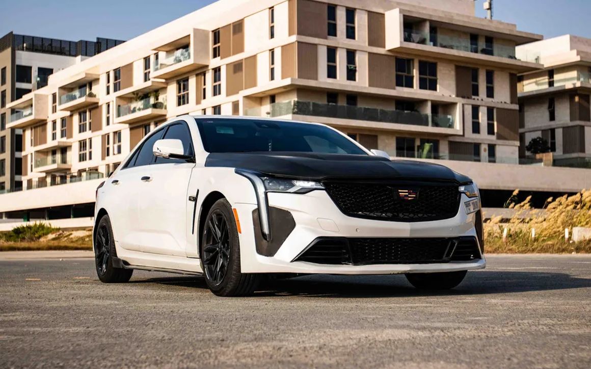 CADILLAC CT4 - image 3