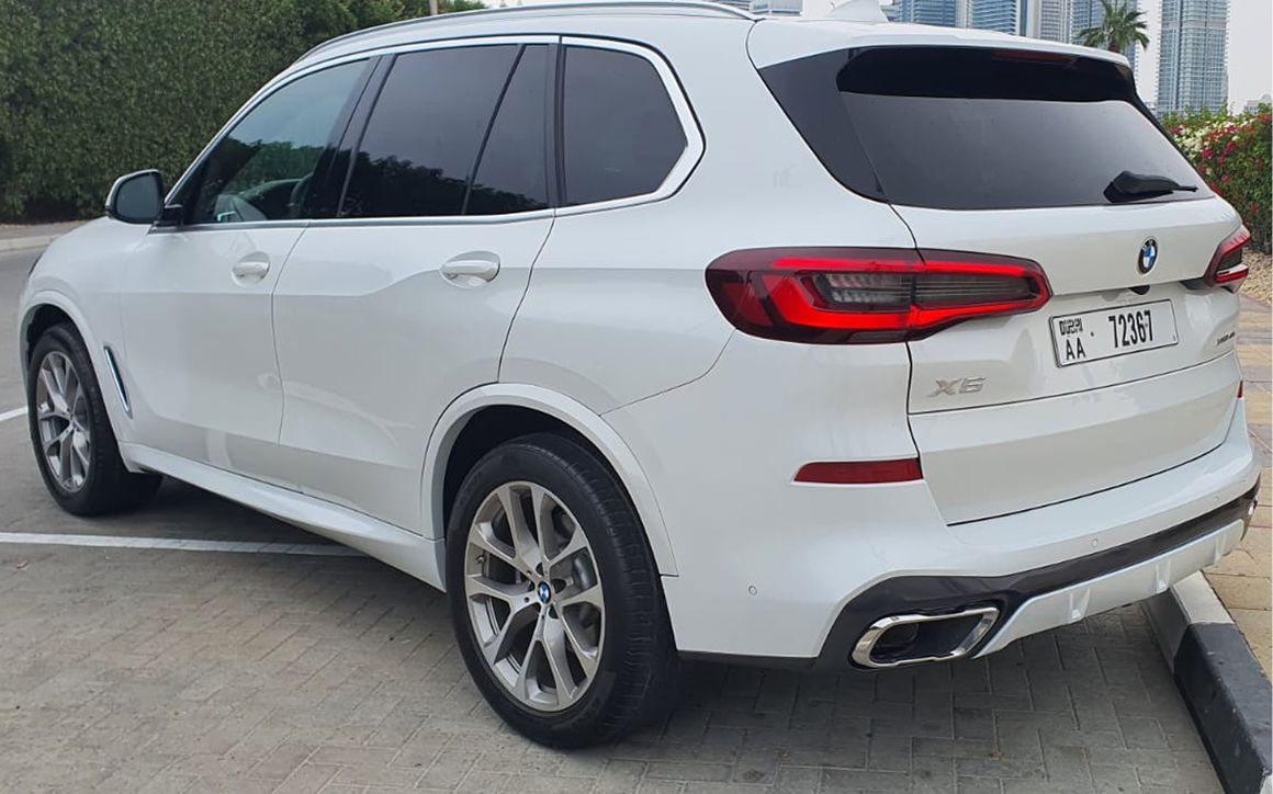 BMW X5 - image 2