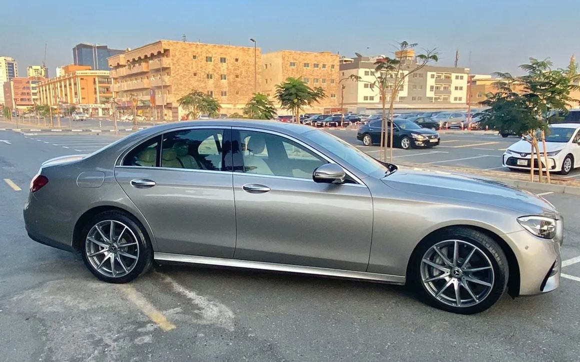 MERCEDES E350 - image 2