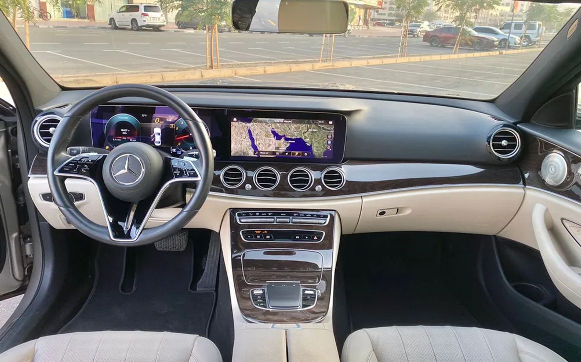 MERCEDES E350 - image 5