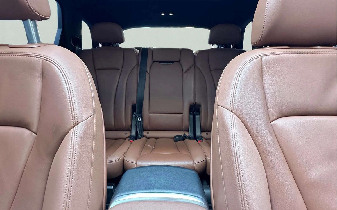 AUDI Q7 - image 5