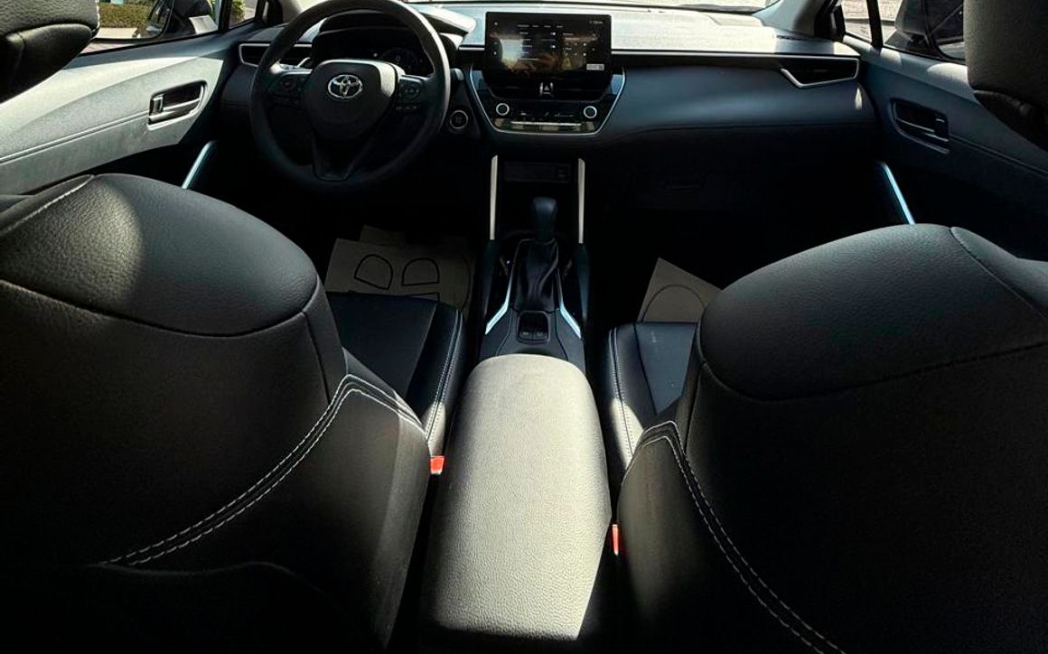 Toyota Corolla Cross - image 6