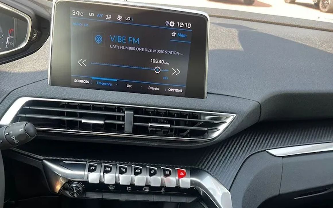 Peugeot 3008 - image 7