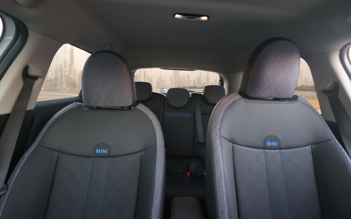 Mini Cooper - image 14