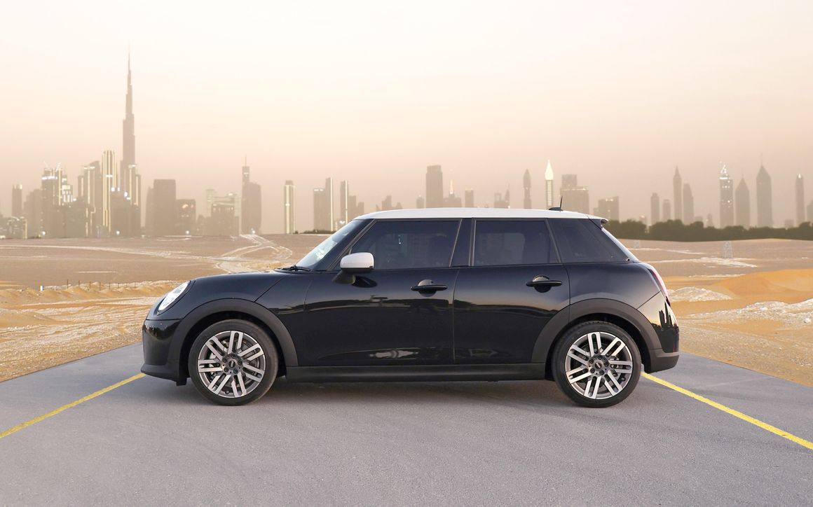 Mini Cooper - image 2
