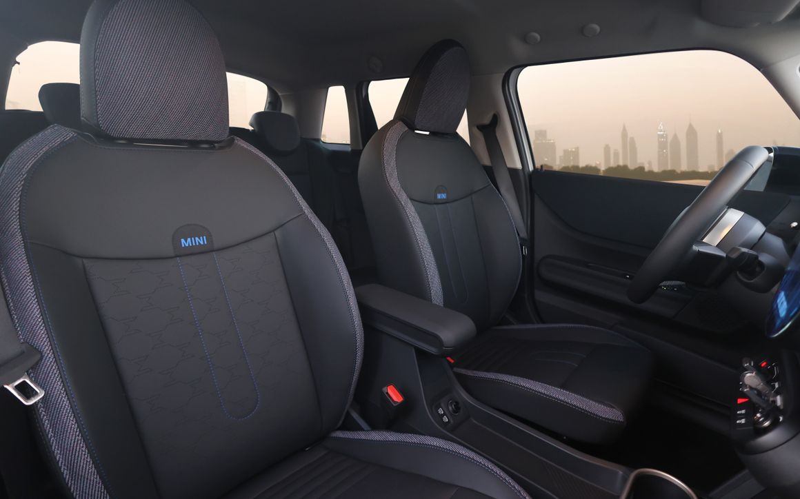 Mini Cooper - image 13