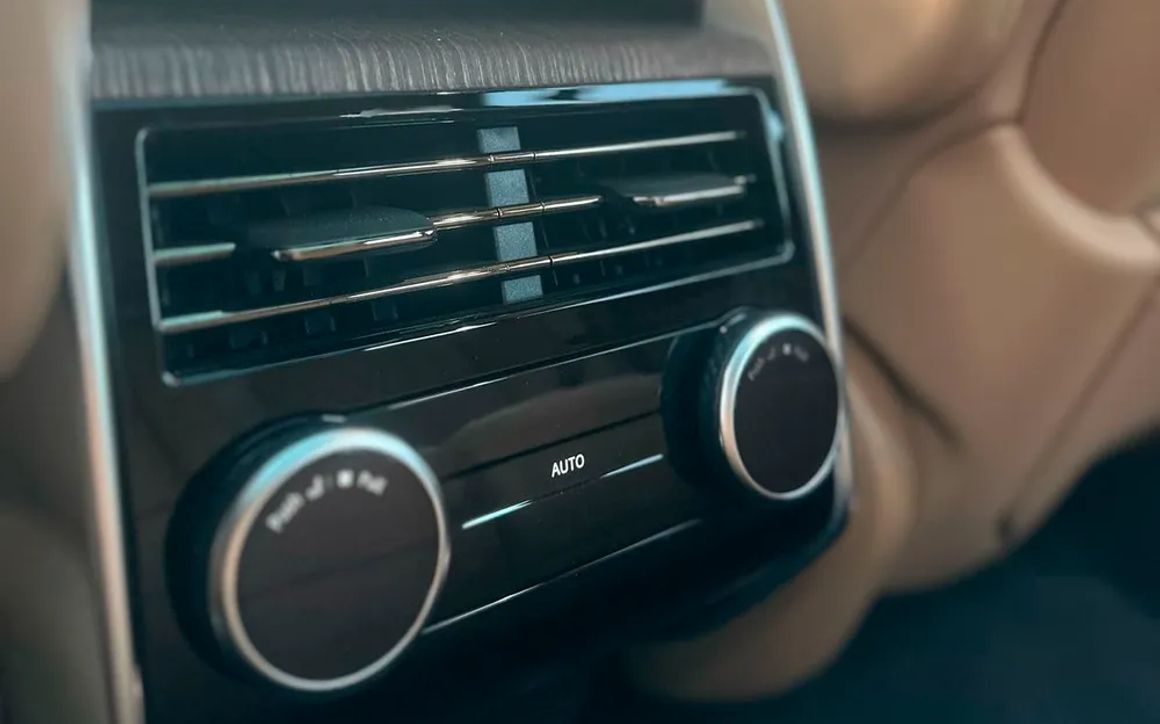 RANGE ROVER VOGUE - image 12