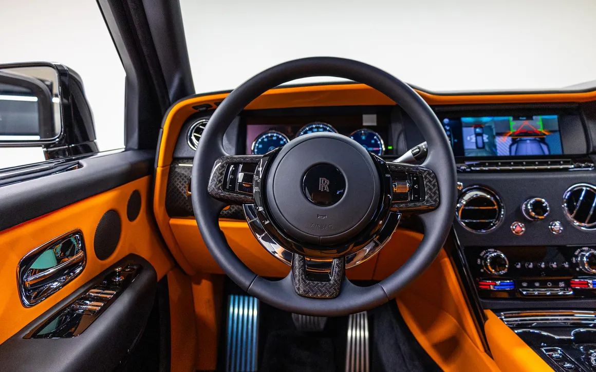 Rolls Royce  BB Cullinan - image 14