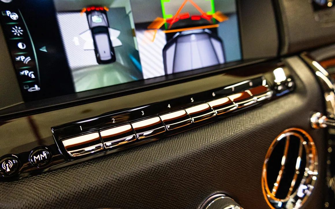 Rolls Royce  BB Cullinan - image 25