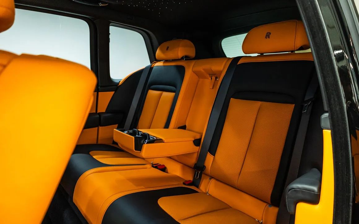 Rolls Royce  BB Cullinan - image 20