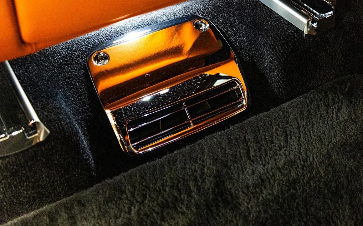 Rolls Royce  BB Cullinan - image 23