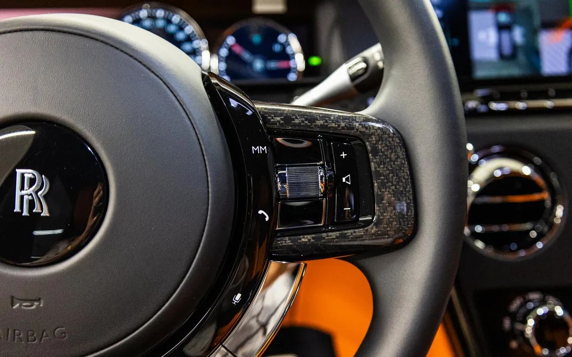 Rolls Royce  BB Cullinan - image 16