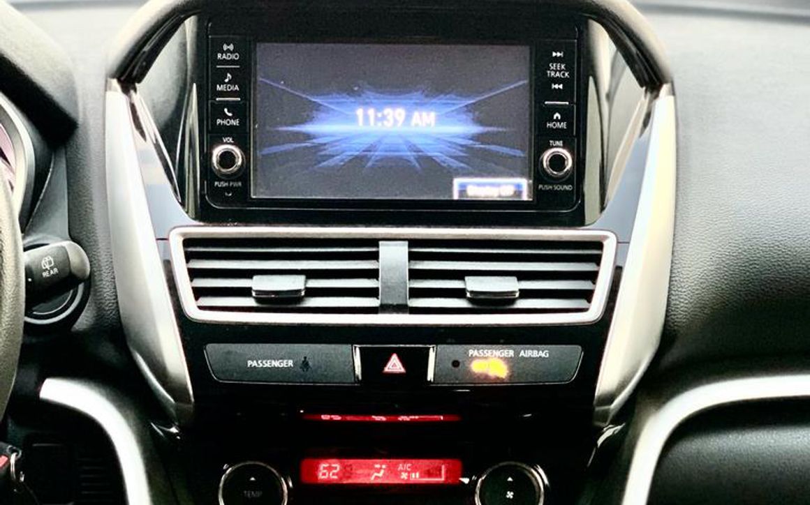 MITSUBISHI ECLIPSE CROSS 2020 - image 10