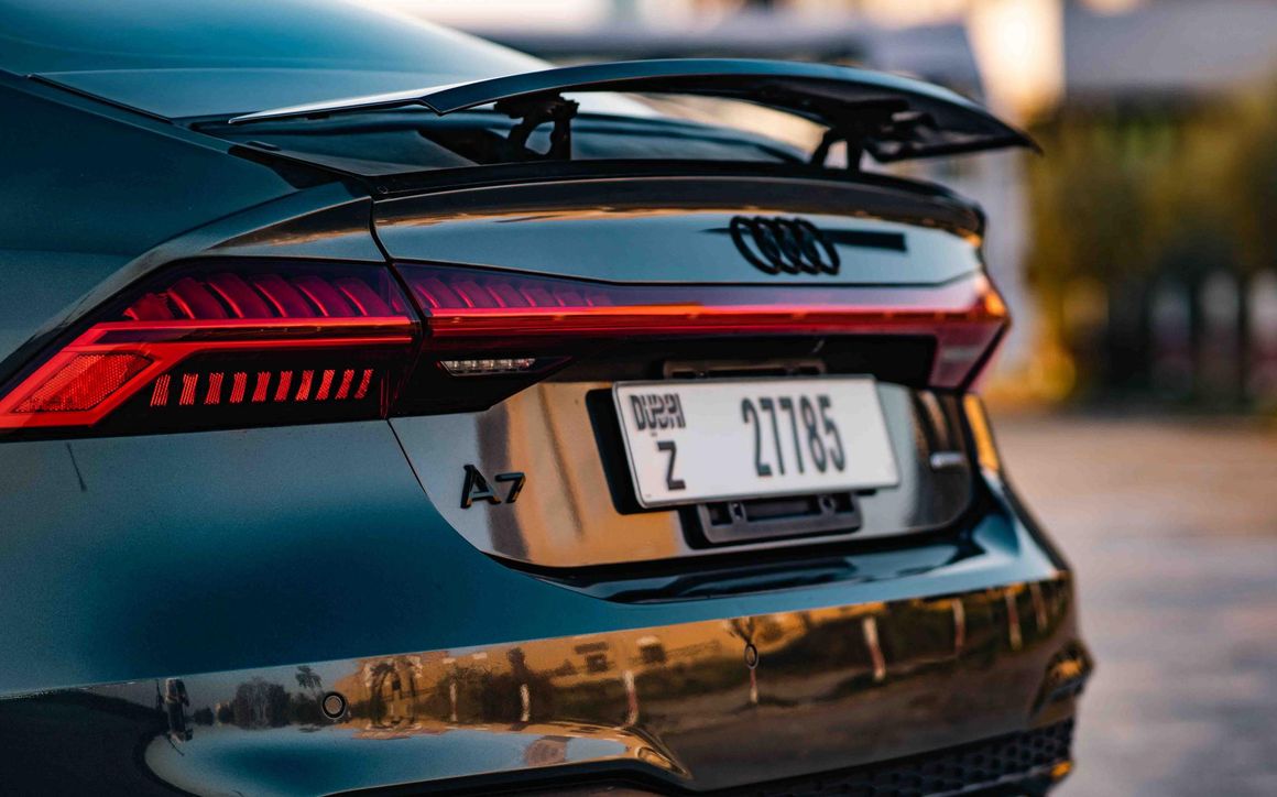 AUDI A7 - image 8