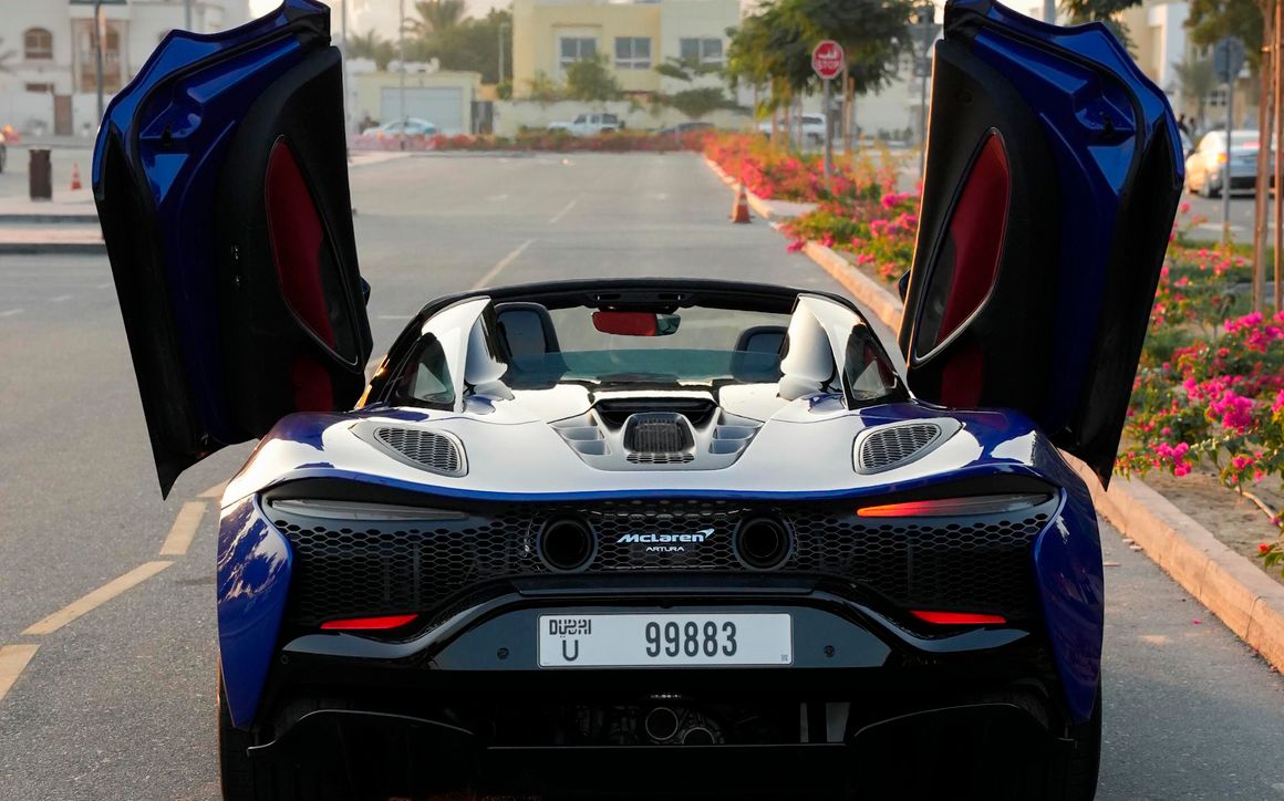 McLaren Artura Spider - image 6