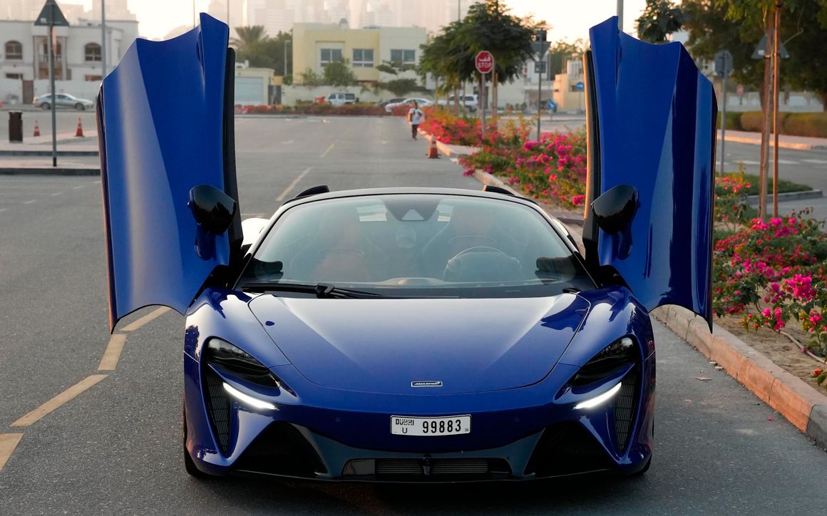 McLaren Artura Spider - image 5