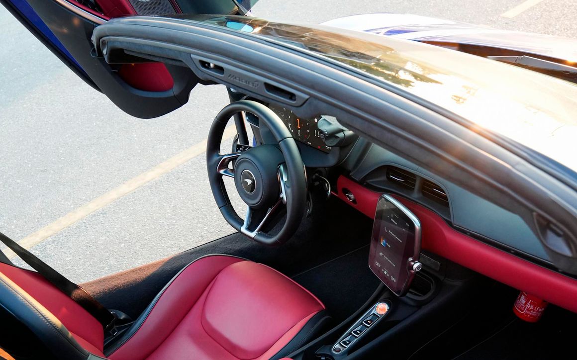 McLaren Artura Spider - image 9