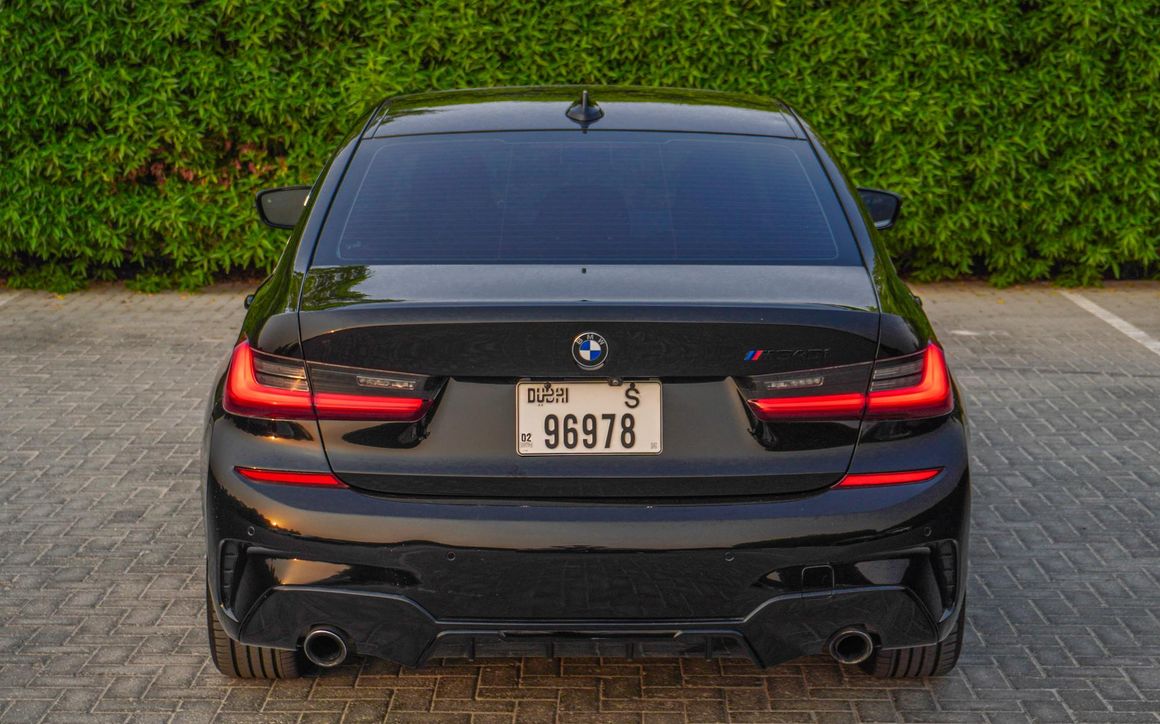 BMW 330i M package - image 5