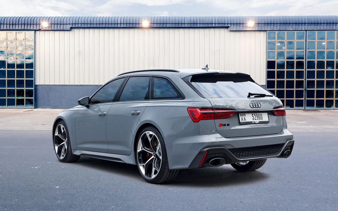 Audi RS6 Avant Gray - image 8