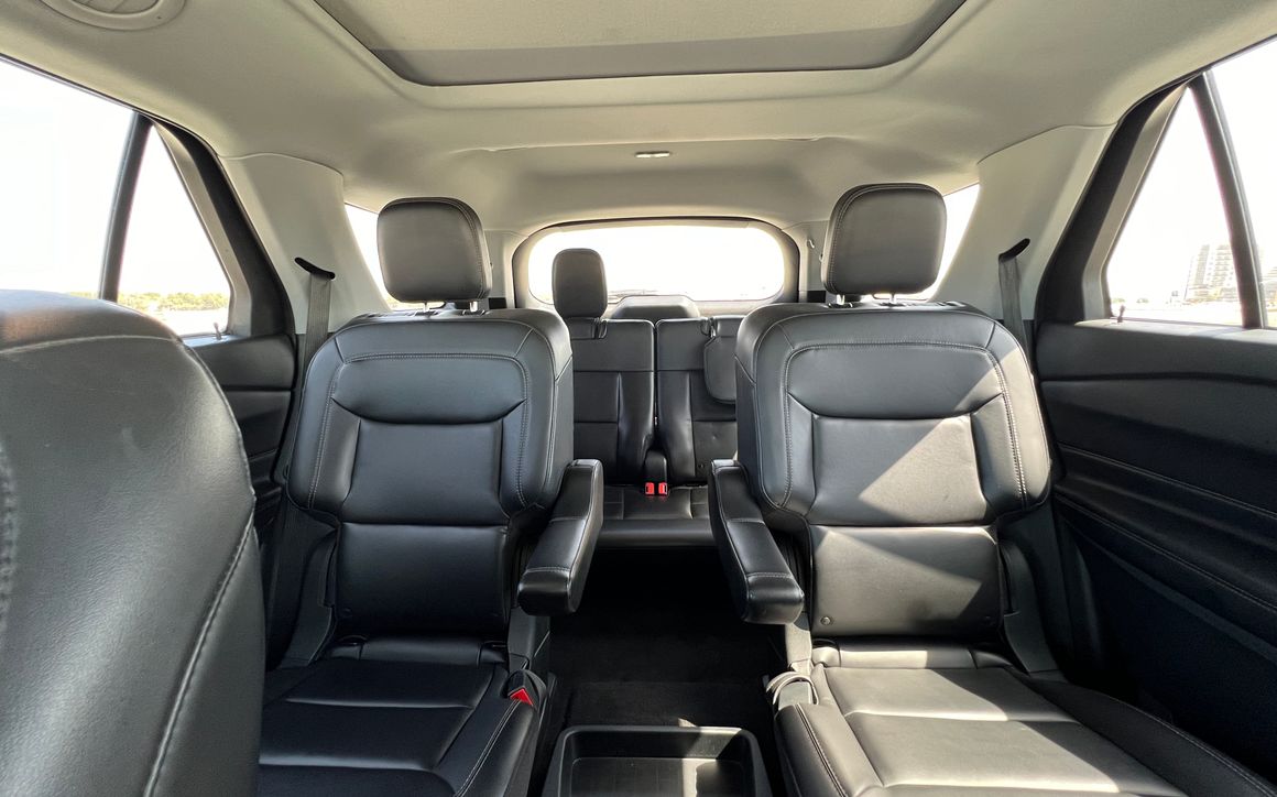 Ford Explorer - image 13