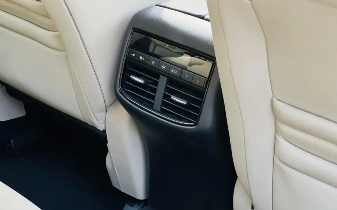MAZDA CX9 - image 6
