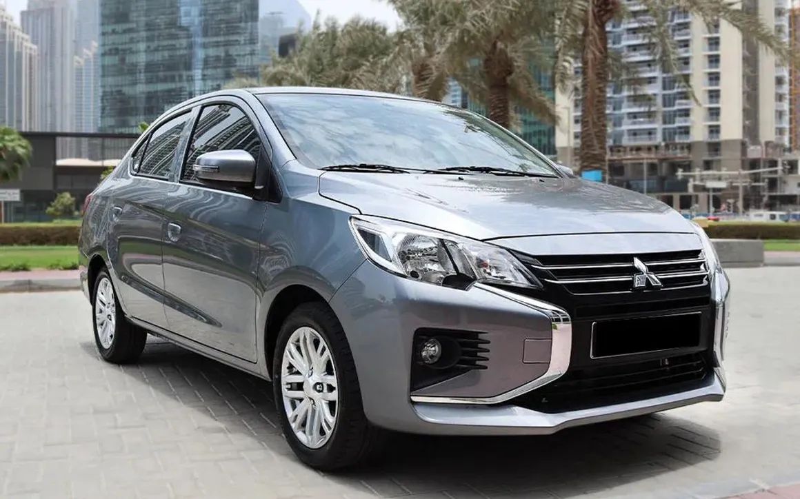 MITSUBISHI Attrage - image 1