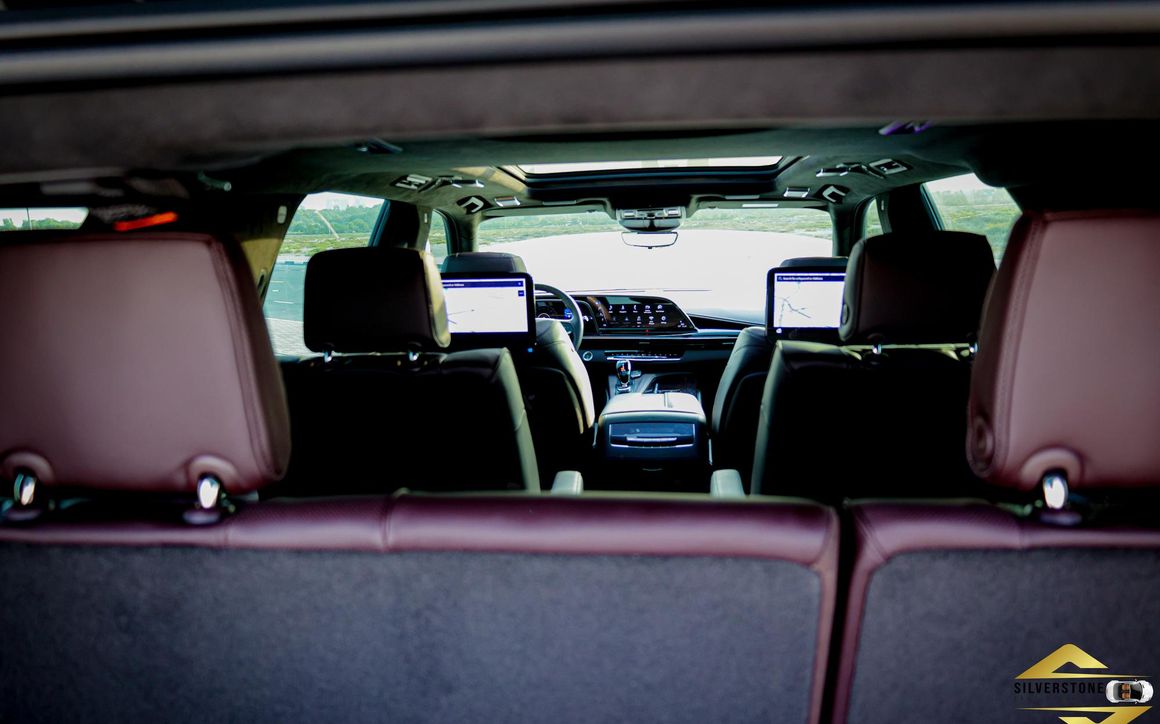 Cadillac Escalade Full Option Black - image 14