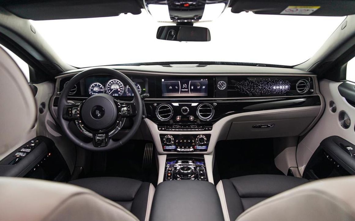 Rolls Royce ghost - image 6