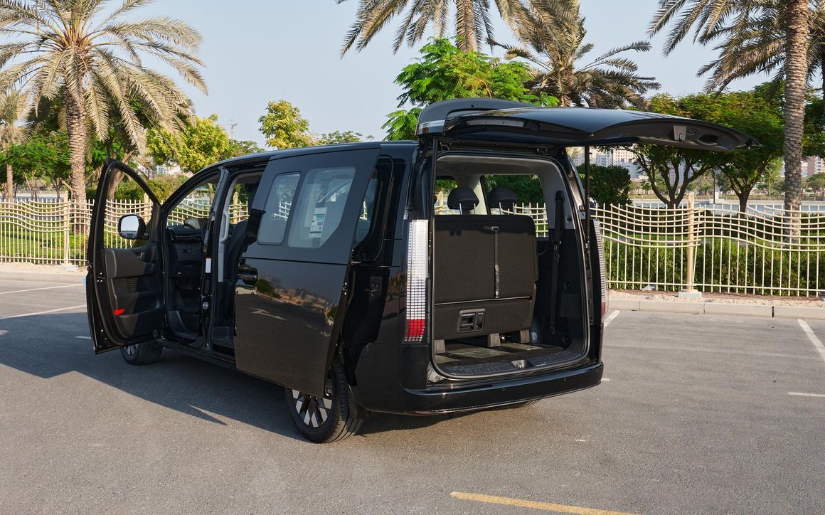 Hyundai Staria 7S - image 12