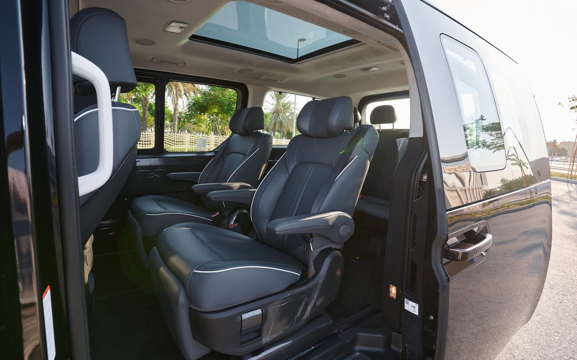 Hyundai Staria 7S - image 14
