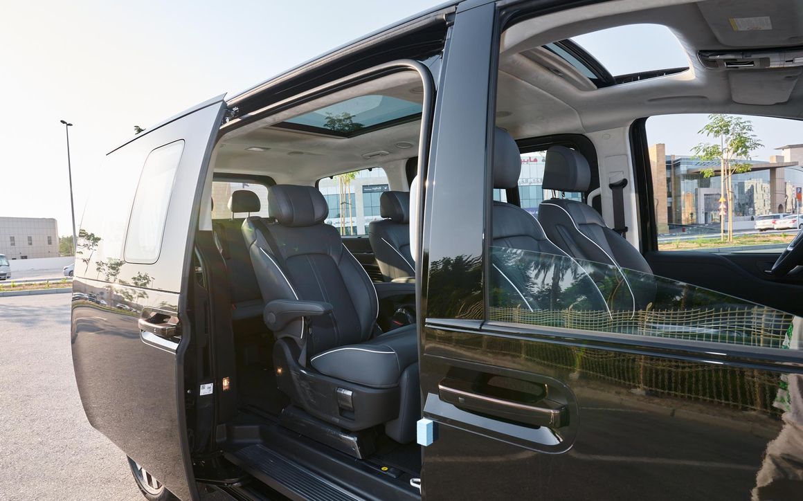 Hyundai Staria 7S - image 15