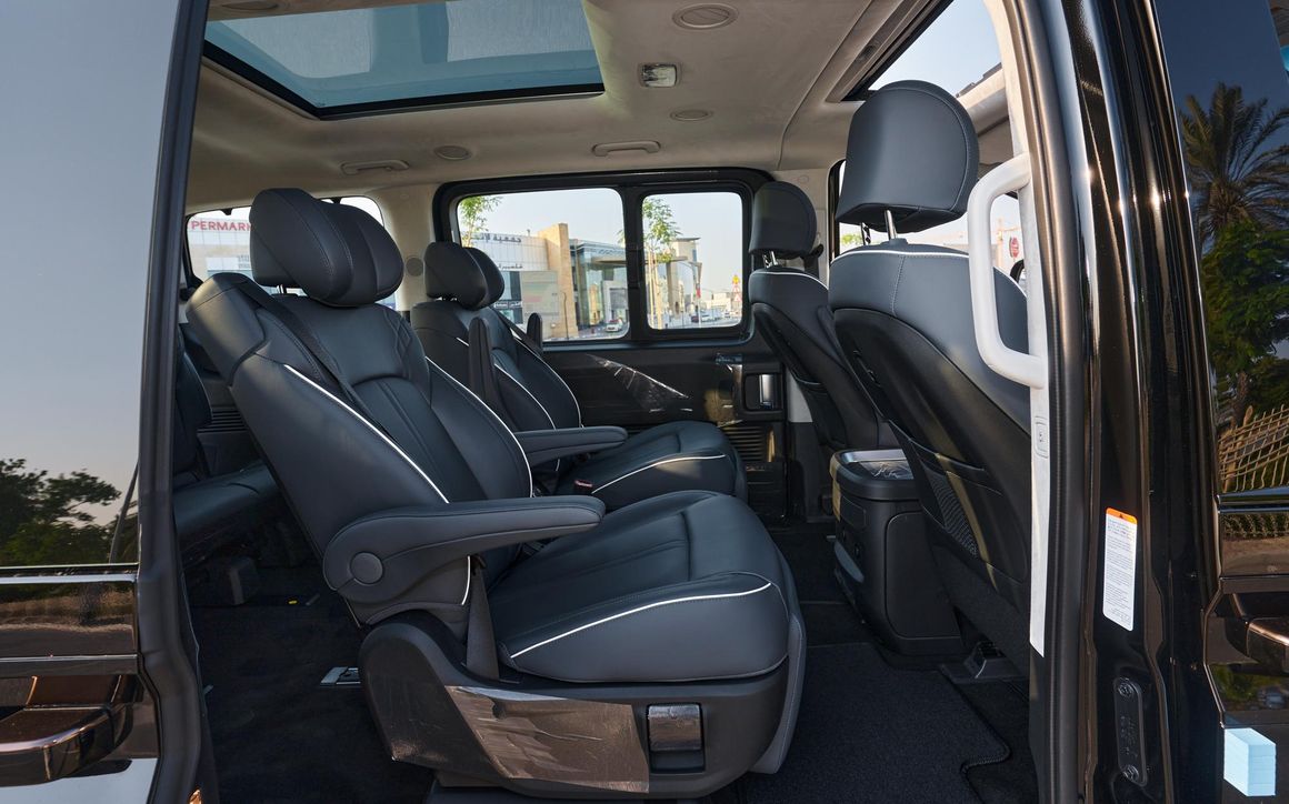 Hyundai Staria 7S - image 21