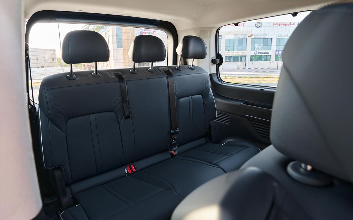 Hyundai Staria 7S - image 22