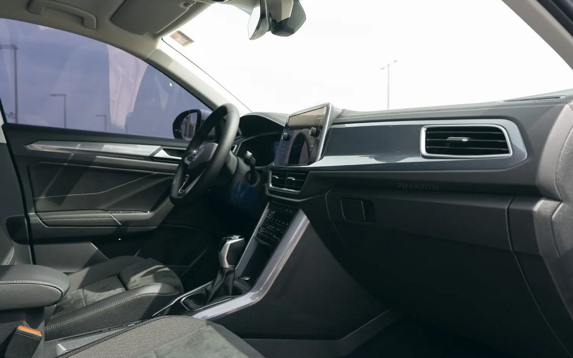 VOLKSWAGEN t-roc - image 5