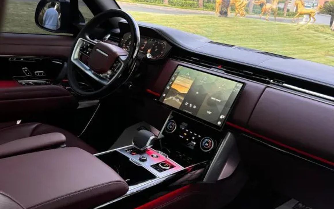 RANGE ROVER VOGUE - 2024 - image 6