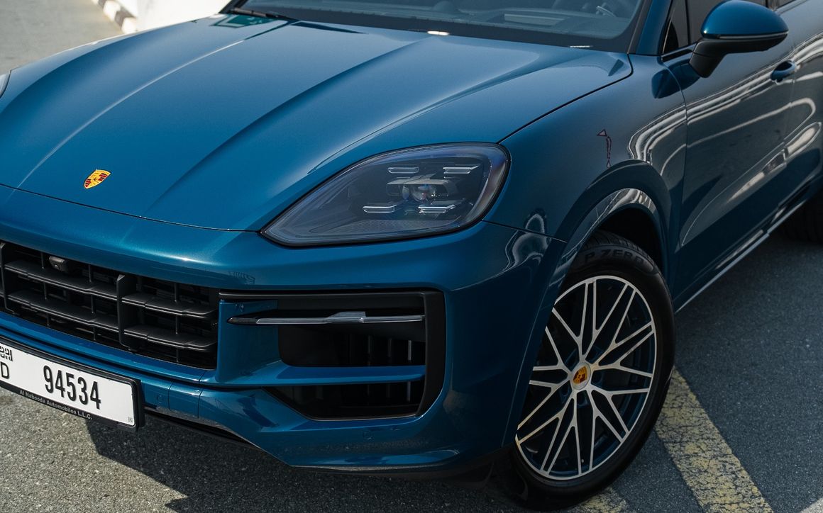 PORSCHE CAYENNE - image 6