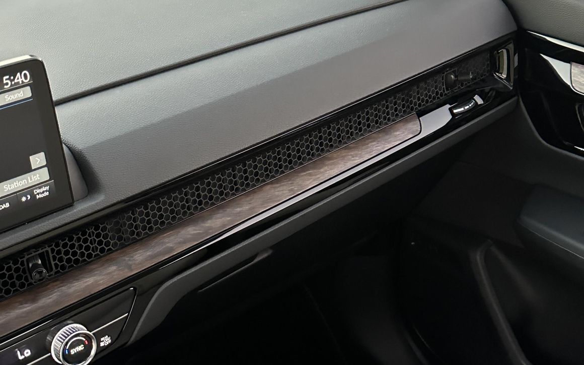 HONDA CR-V - image 7