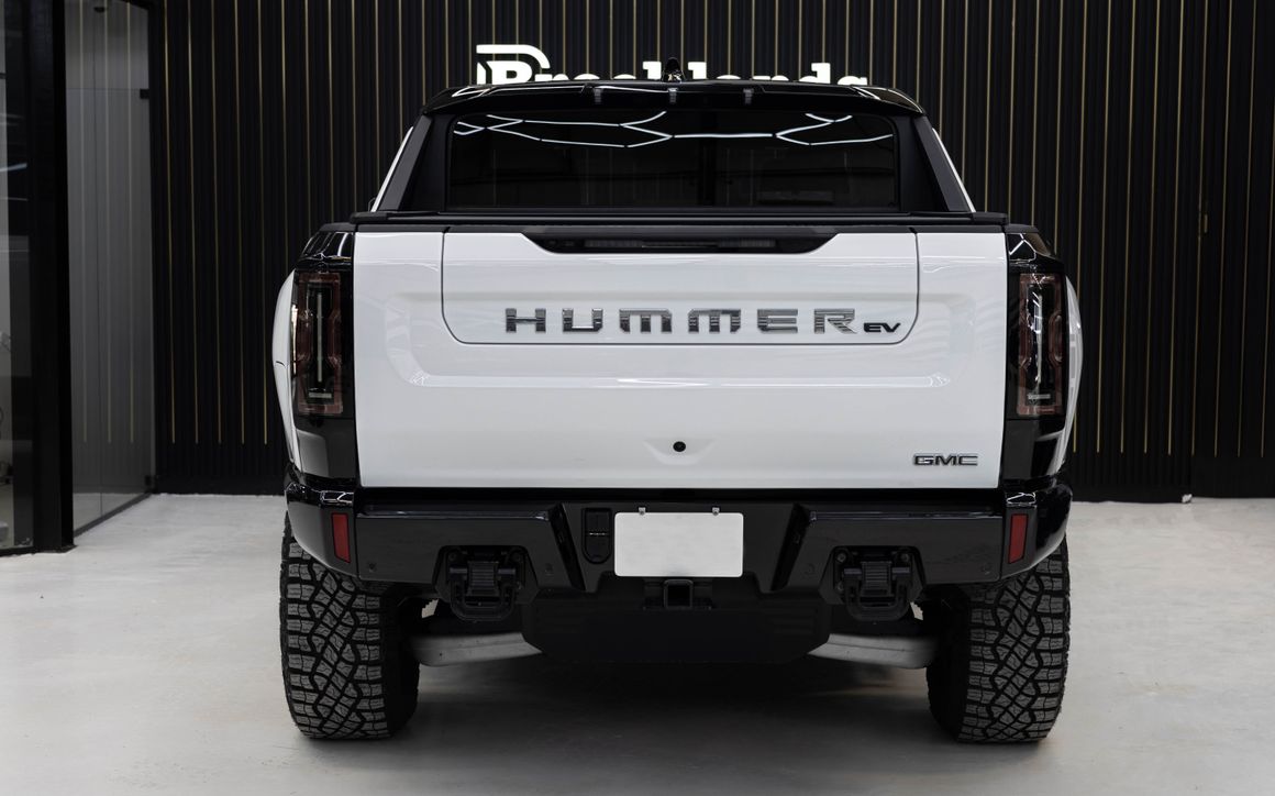 GMC HUMMER EV - image 9