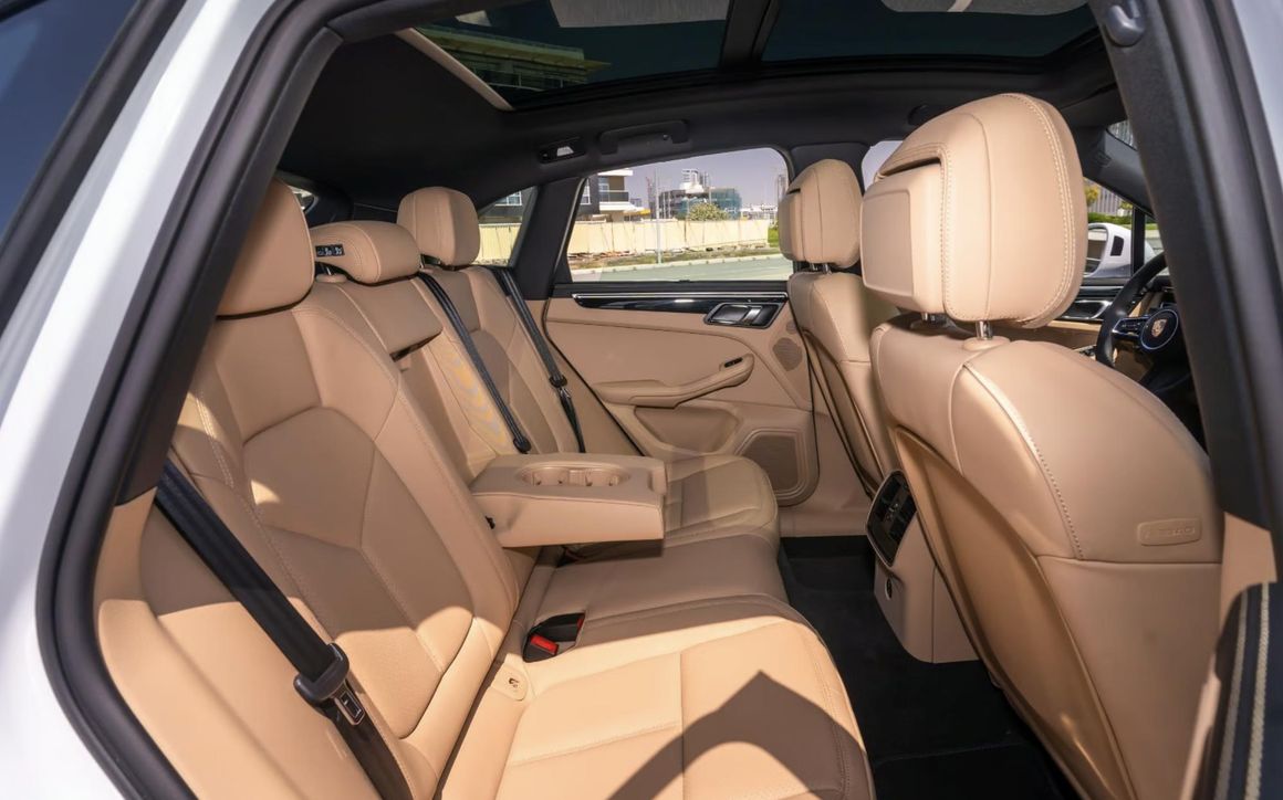 Porsche Macan - image 8