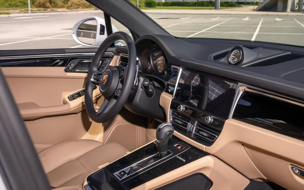 Porsche Macan - image 6